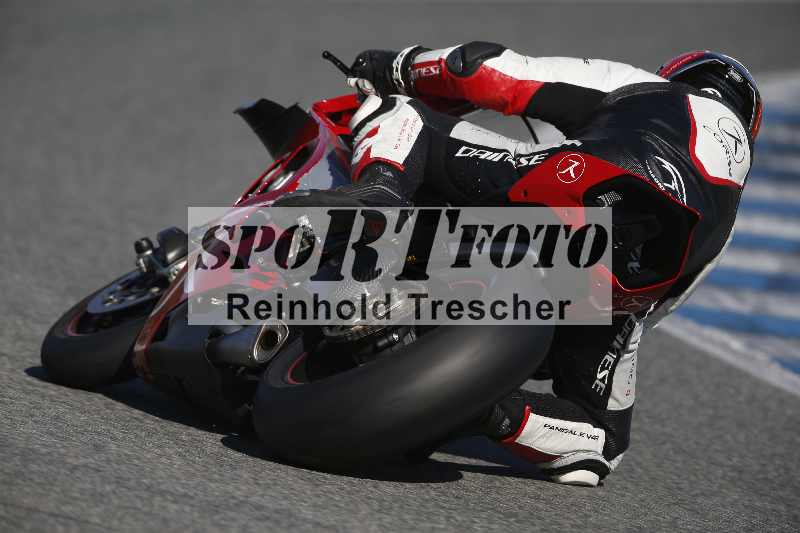 /Archiv-2024/01 26.-28.01.2024 Moto Center Thun Jerez/Gruppe schwarz-black/864